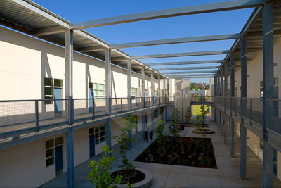 Classroom-bldg-courtyard-2.JPG