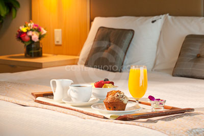 Room-Service-08-UNRETOUCHED---GRAINY-(USE-SMALL).JPG