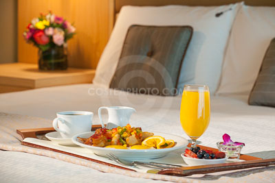 Room-Service-10-UNRETOUCHED---GRAINY-(USE-SMALL).JPG