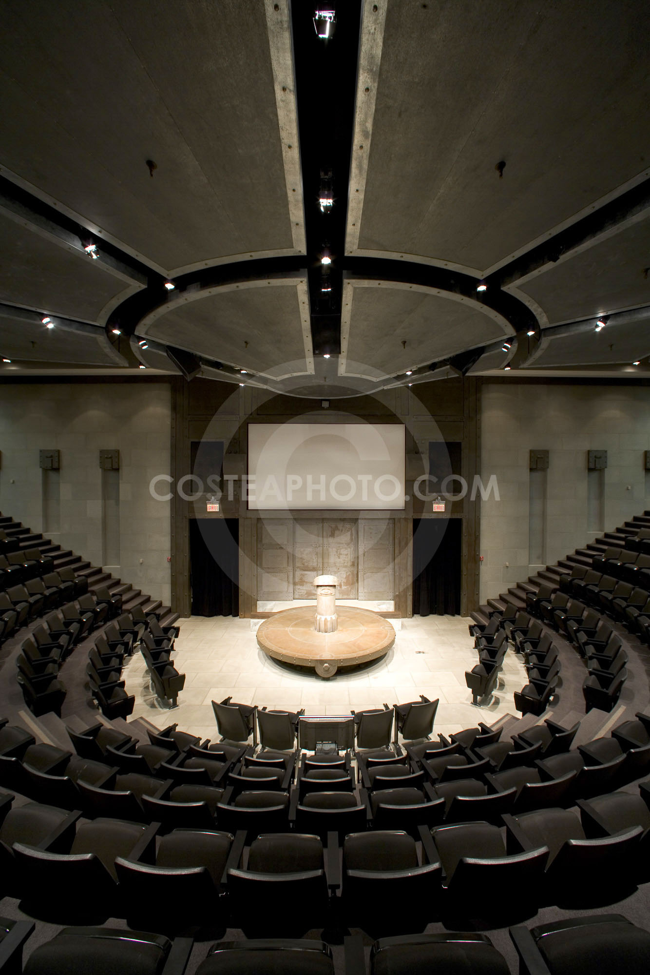 Auditorium 2 003