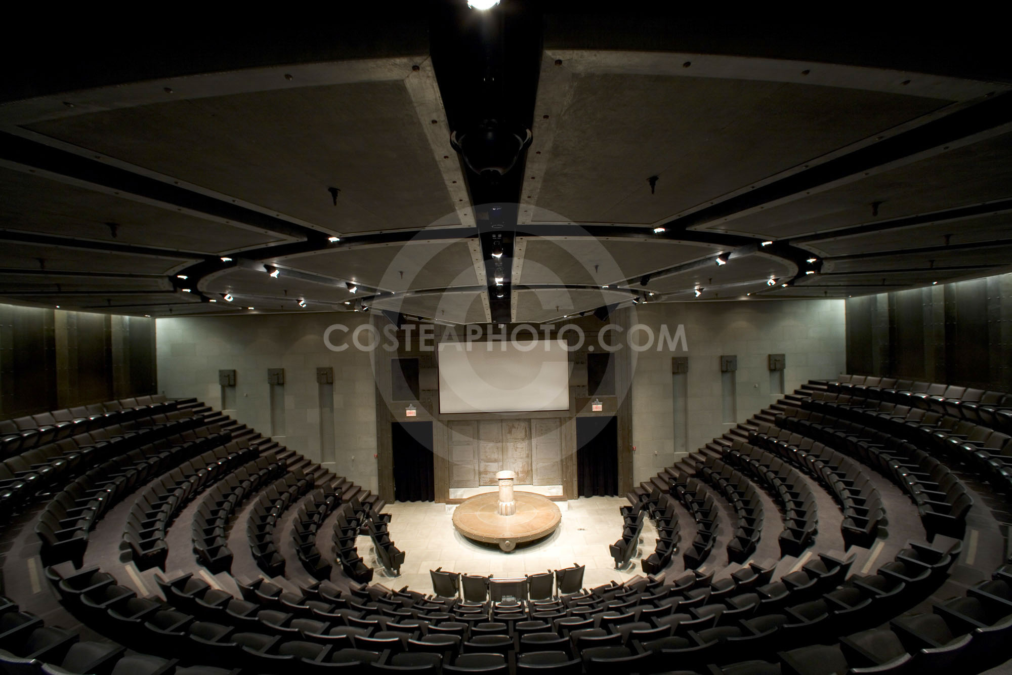 Auditorium 6 006