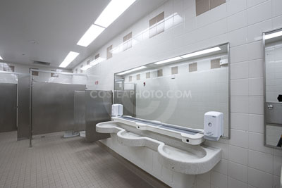 Bathroom_W7H2317.JPG